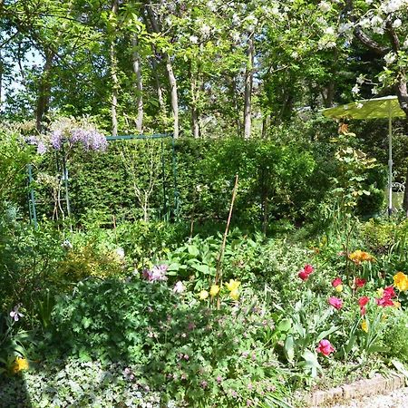 Le Clos Fleuri Bed and Breakfast Giverny Exterior foto
