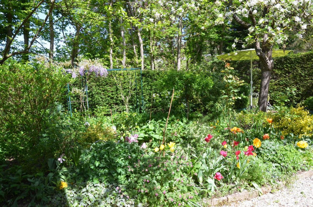 Le Clos Fleuri Bed and Breakfast Giverny Exterior foto
